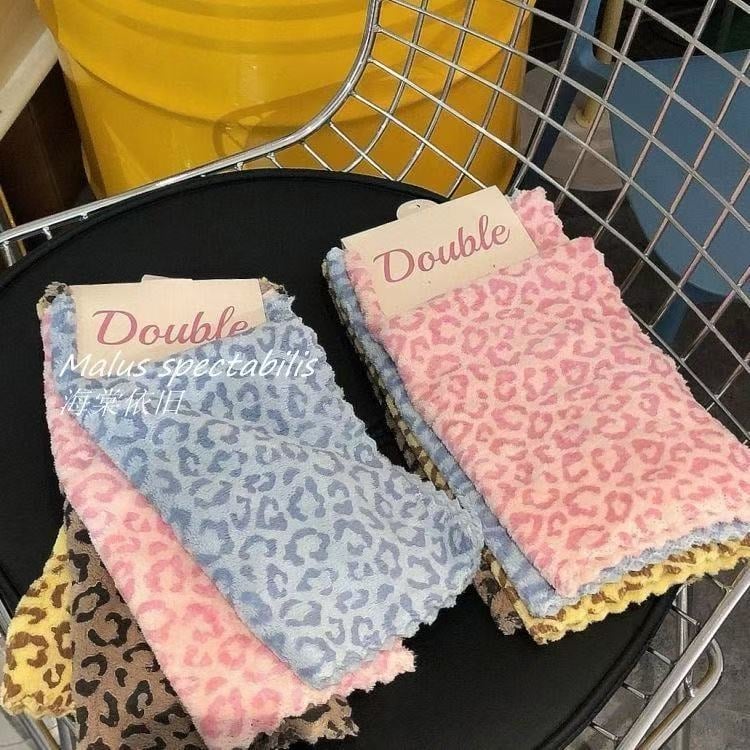 Set od 4 krpe od mikrovlakanaa s leopard uzorkom, za kuhinju – upijajuće krpe za suđe i čišćenje površina