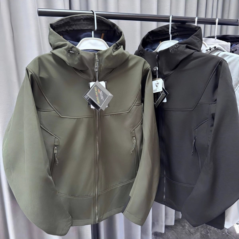 Grafén-alapú kültéri funkcionális softshell dzseki kapucnival, szél- és vízálló, férfi téli fleece dzseki