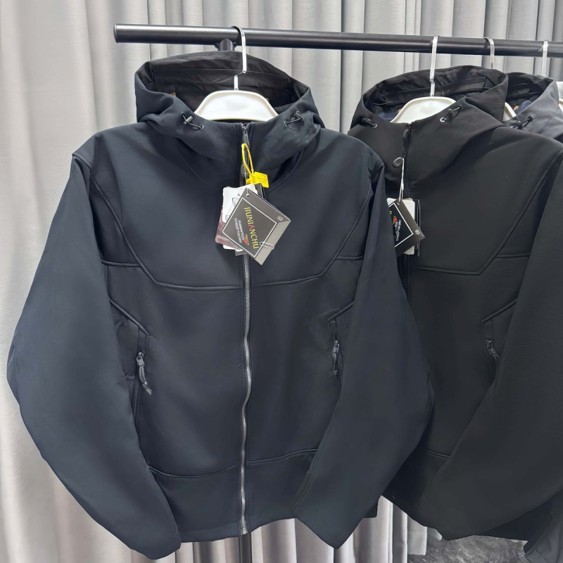 Grafén-alapú kültéri funkcionális softshell dzseki kapucnival, szél- és vízálló, férfi téli fleece dzseki