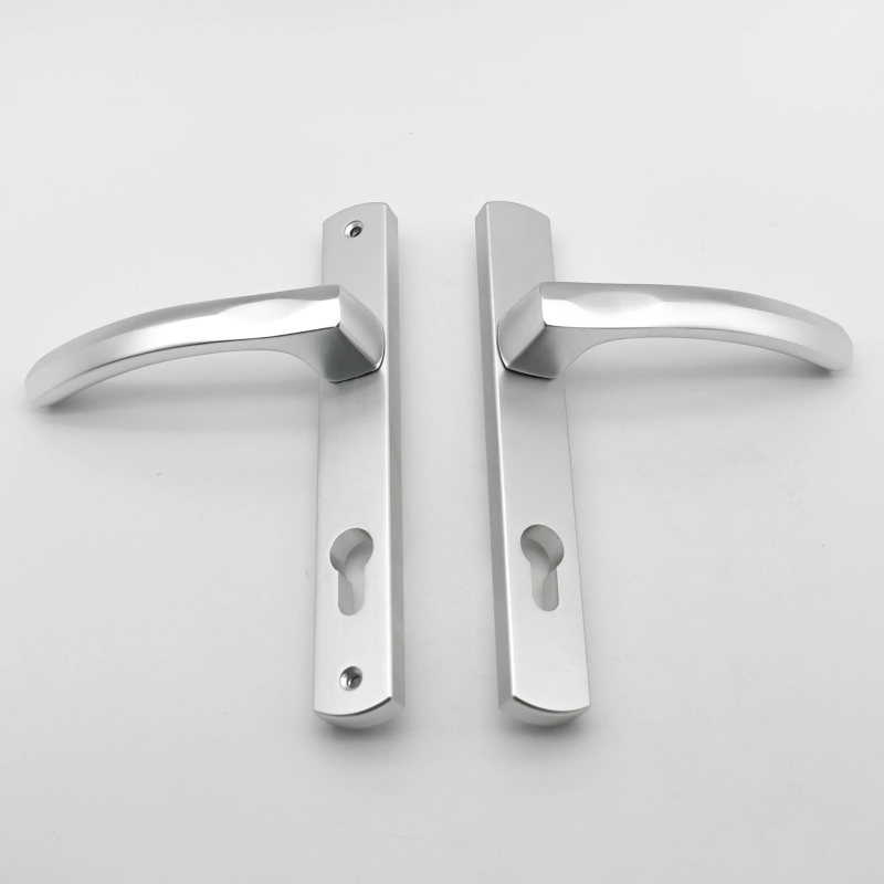 Kovana kvaka za vrata od anodiziranog aluminija za termoizolirane aluminijske vrata
