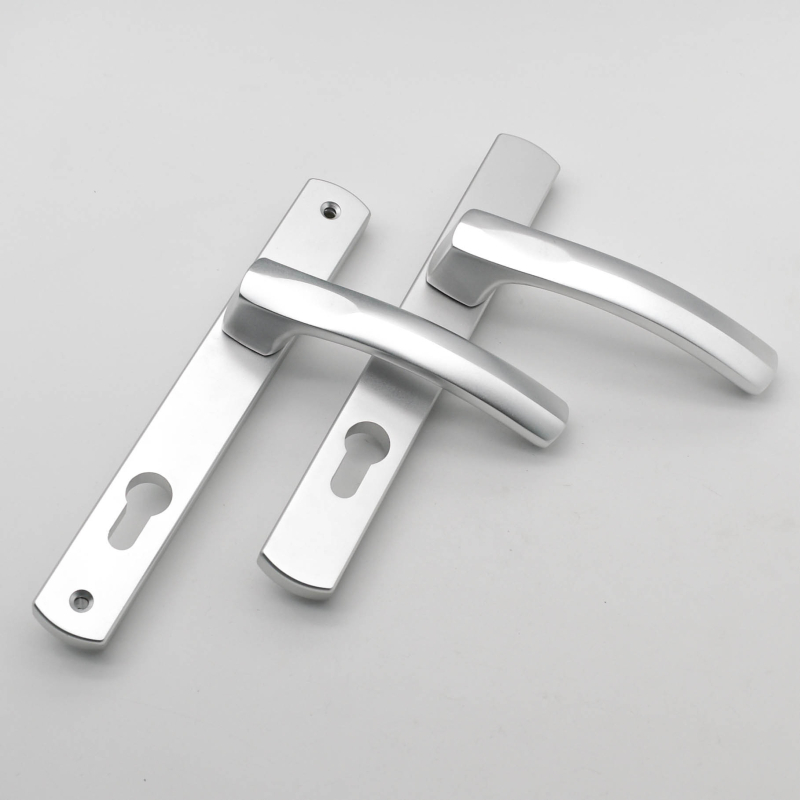 Kovana kvaka za vrata od anodiziranog aluminija za termoizolirane aluminijske vrata