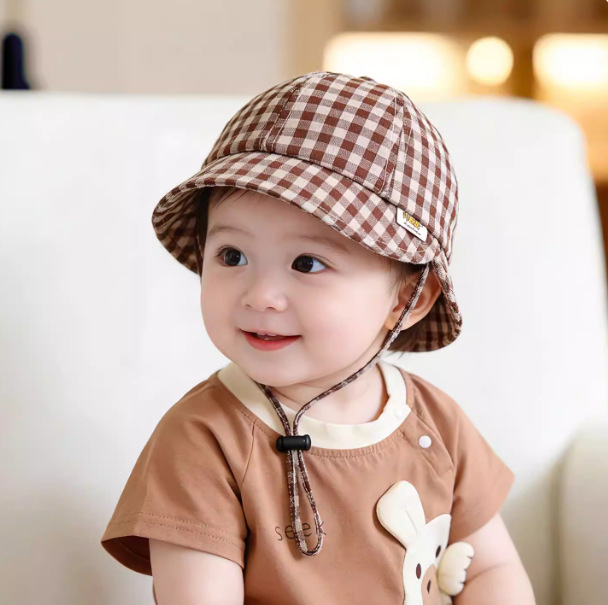 Dječja bucket kapa s prugama i širokim obodom, unisex, za bebe i djecu uzrast 6-24 mjeseci, zaštita od sunca, prozračna.