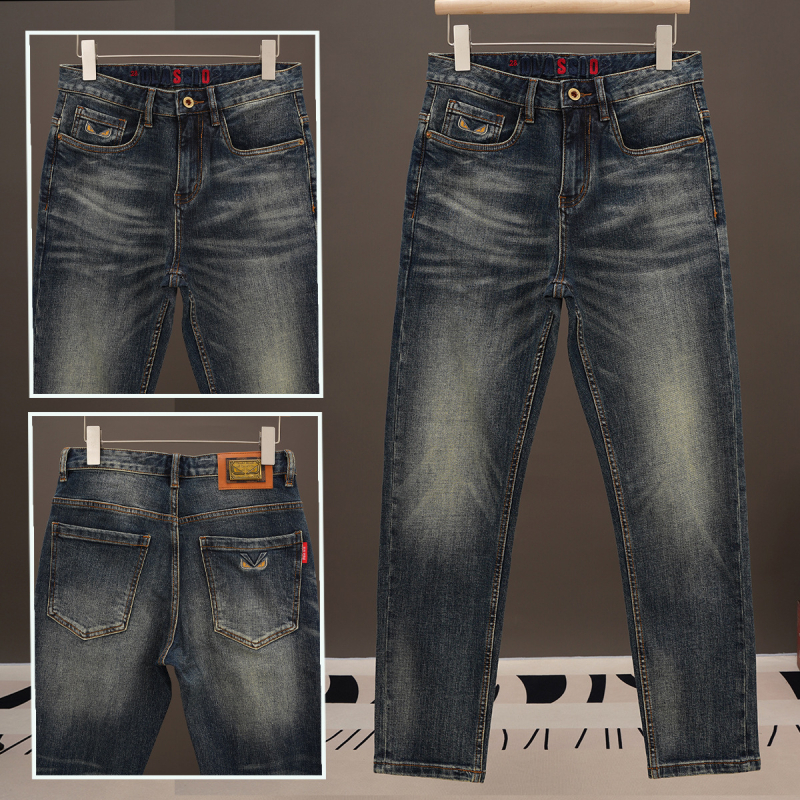 Ανδρικά μπλε τζινς σε εφαρμογή slim-fit με ίσιο κόψιμο, μοντέρνο κορεάτικο στυλ, ελαστικά καθημερινά παντελόνια για την άνοιξη