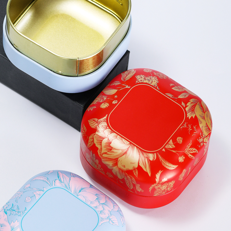 Japán stílusú kis, kör alakú fémdoboz teához, édességekhez és gyertyákhoz — zárt fémdoboz, 50 ml