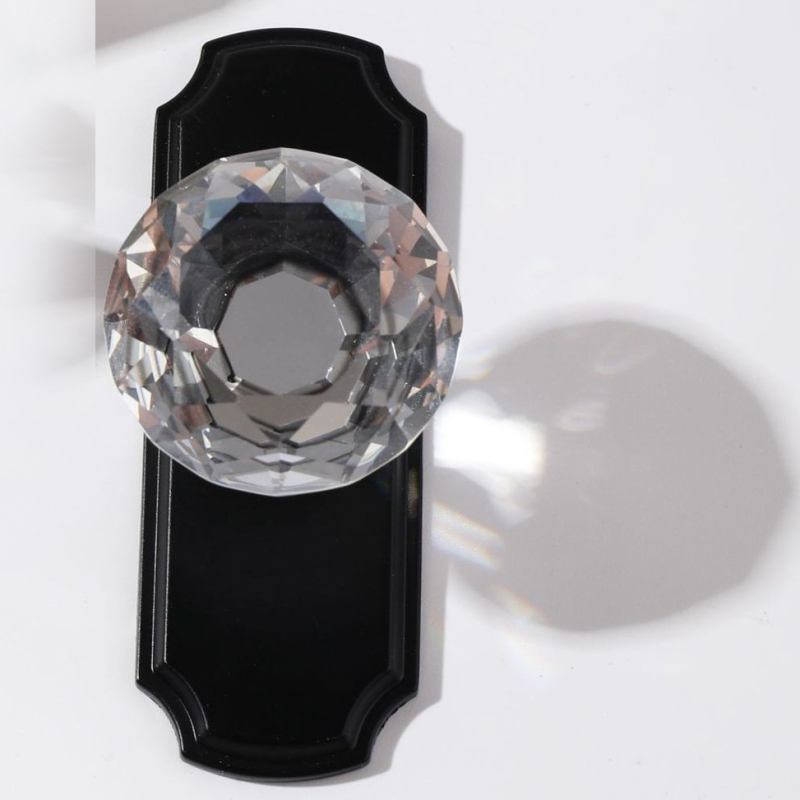Mâner din cristal cu bază din aliaj de zinc, culoare auriu-negru, pentru dulapuri, garderobă, noptiere, sertare și uși.