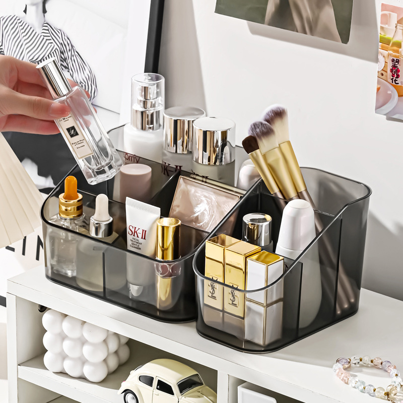 Organizator de birou cu compartimente pentru cosmetice, telecomandă și papetărie
