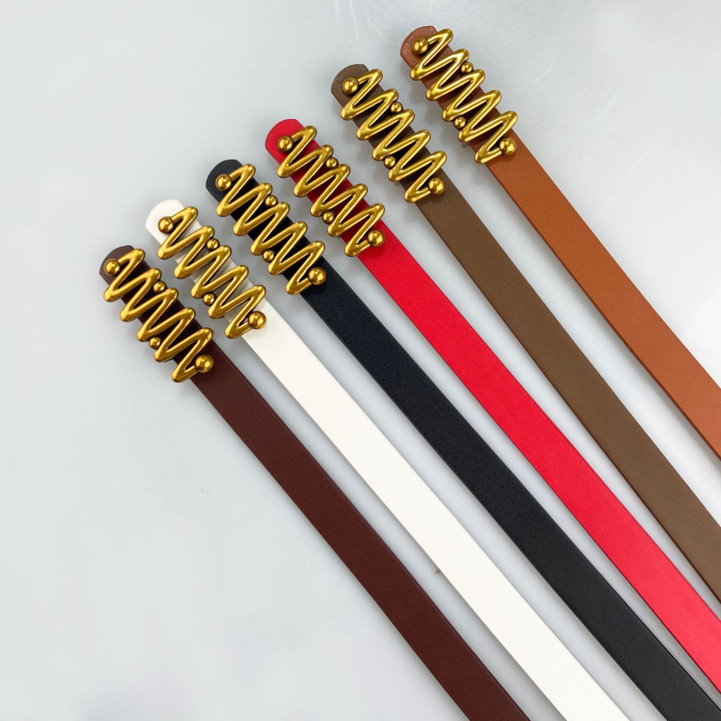 Centură pentru femei din PU piele cu cataramă netedă, lățime 2–4 cm, accesoriu universal pentru rochii, blugi și paltoane.