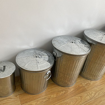 Găleată metalică galvanizată rezistentă la foc, cu capac, formă rotundă pentru depozitare în exterior, potrivită pentru uz sanitar și arderea hârtiei