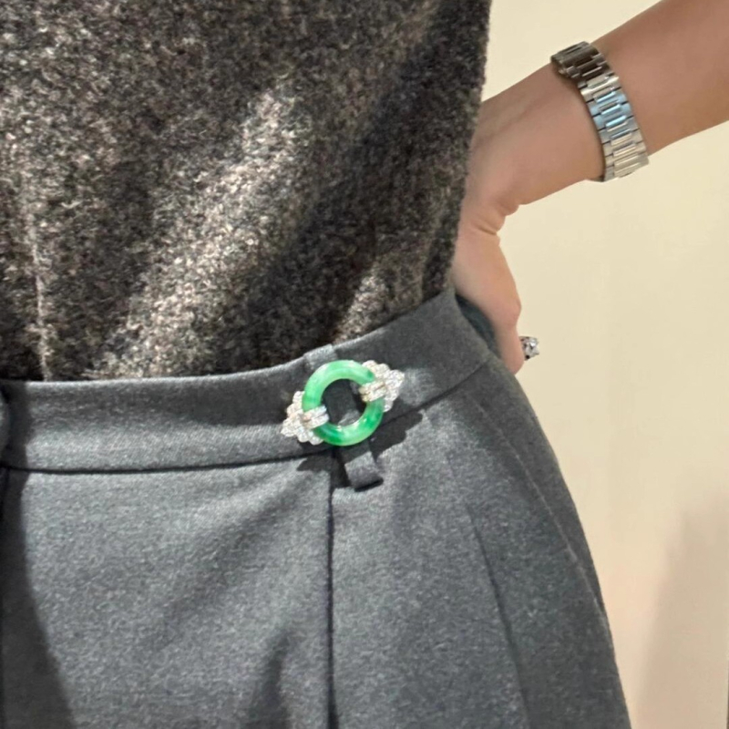Broșă vintage în stil național — imitatie Hetian Jade, aspect lejer luxos, clips pentru guler, design de înaltă calitate pentru toamnă-iarnă