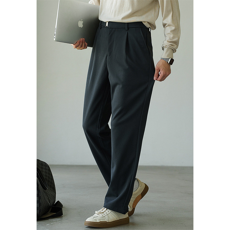 Pantaloni pentru bărbați, stil japonez, talie semi-elastică, plisate, croială dreaptă, întreținere ușoară, toamnă 2025, pantaloni casual