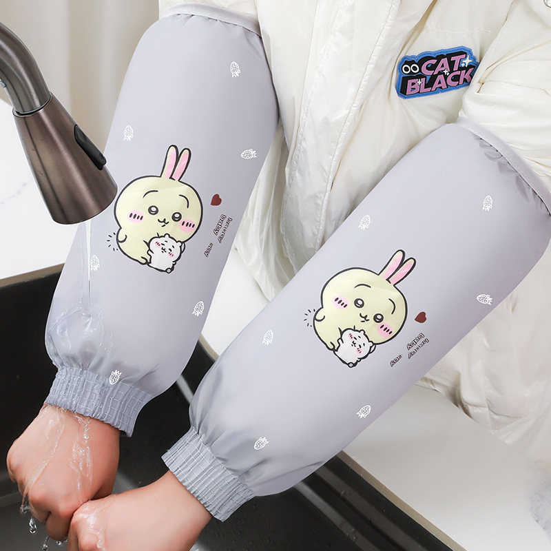 Dlhé vodotesné a olejovzdorné ochranné návleky na ruky s integrovanou manžetou pre jesenné a zimné kuchynské práce, Usagi proti škvrnám a špine