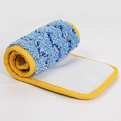 Mop plat cu fibră microfină ultra-fină, țesătură în model în valuri, sistem codificat pe culori, detașabil și lavabil la temperaturi înalte, pentru uz casnic.