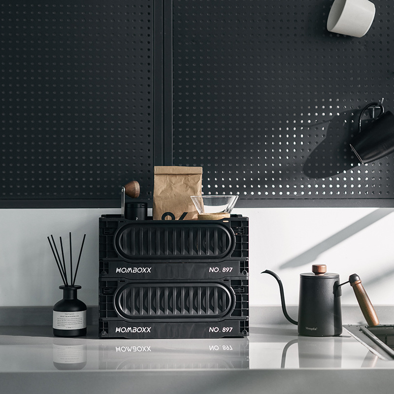 Skladací úložný box s dreveným vrchnákom — viacúčelový organizér na kempovanie a piknik, do batožinového priestoru auta, rozmery 52×35×29 cm, objem 40–50 l