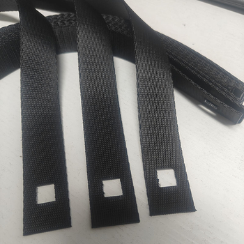 Laserové rezané čierne nylonové pásmo, šírka 2,5 cm, prispôsobiteľná dĺžka a tvar