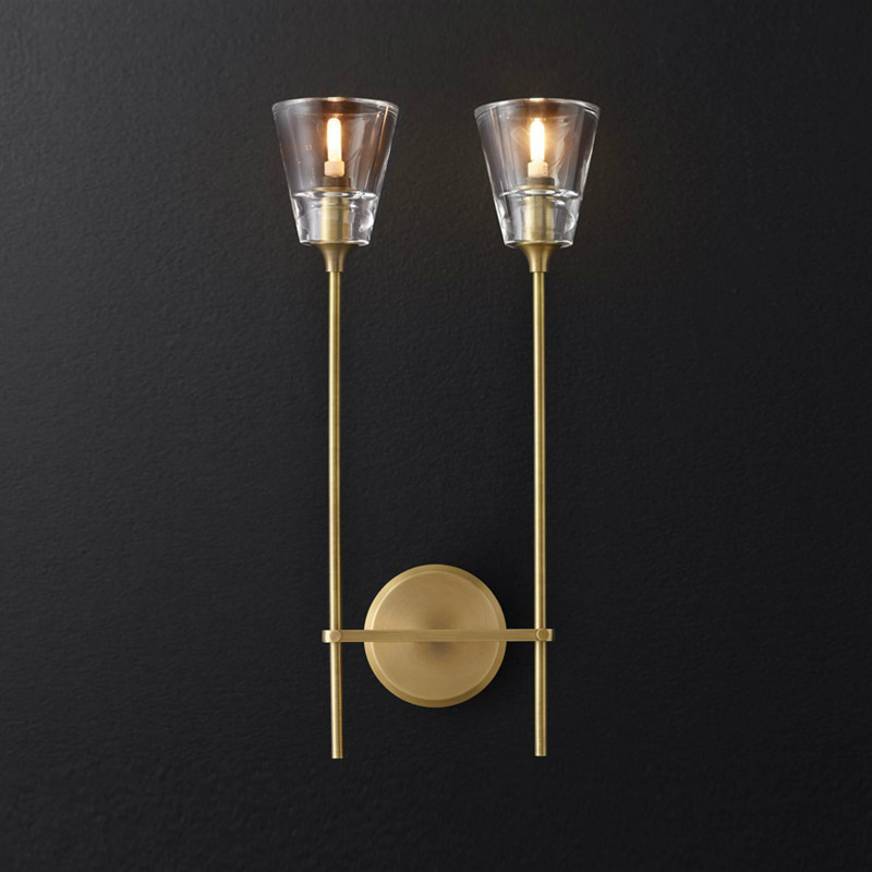 Moderná minimalistická nástenná lampa z kovu, s jednou alebo dvoma hlavami, do spálne alebo chodby