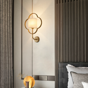 Nástenná lampa v novokínskom štýle, moderný minimalistický dizajn, látkové tienidlo, kovové telo, 220V, 130×200 mm