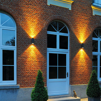 Hliníková kruhová vonkajšia stena svietidlo s dvoma hlavami, IP65, COB LED, 2 LED, 3000/4000/6000K