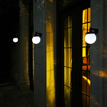 Vonkajšia vodotesná stenová lampa na chodby a schody, solárne napájanie pre dvor a terasu.