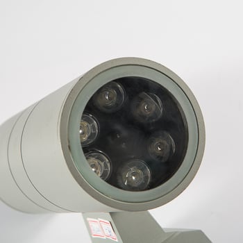 Vanjsko zidno svjetlo od lijevanog aluminija, prosvjetljavanje fasade zgrade, IP65, visoka jačina svjetla