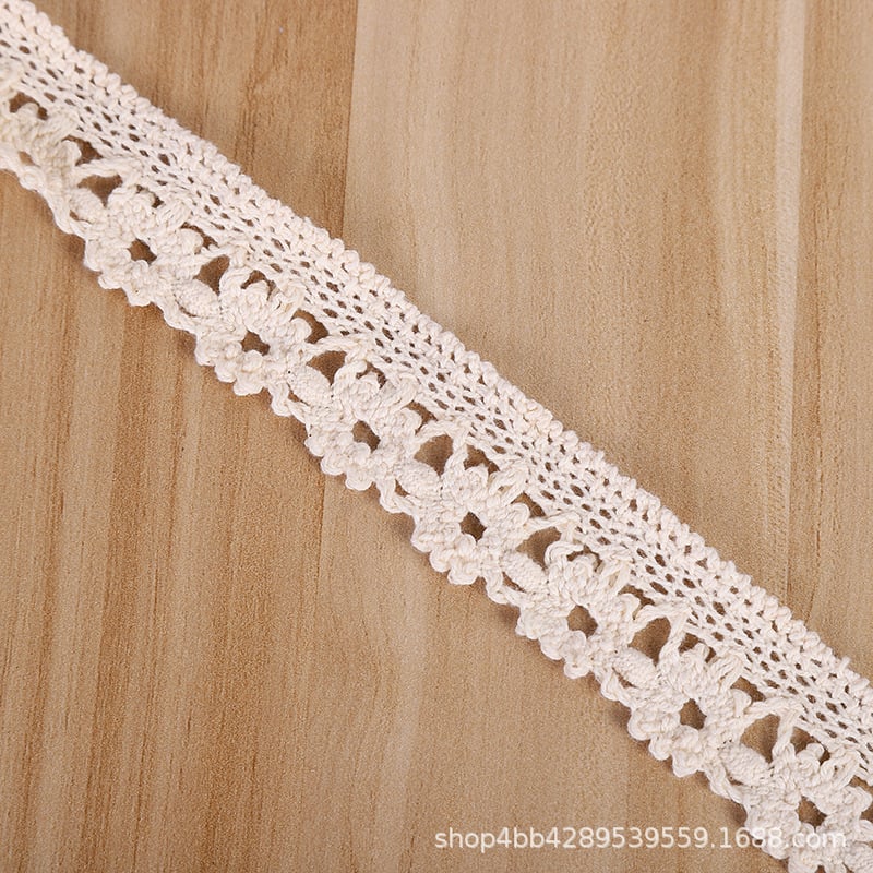 Pamučna čipka za DIY projekte – ukrasi za odjeću i dom
