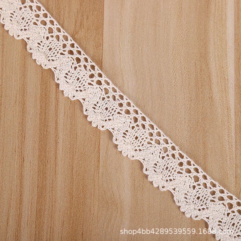 Pamučna čipka za DIY projekte – ukrasi za odjeću i dom