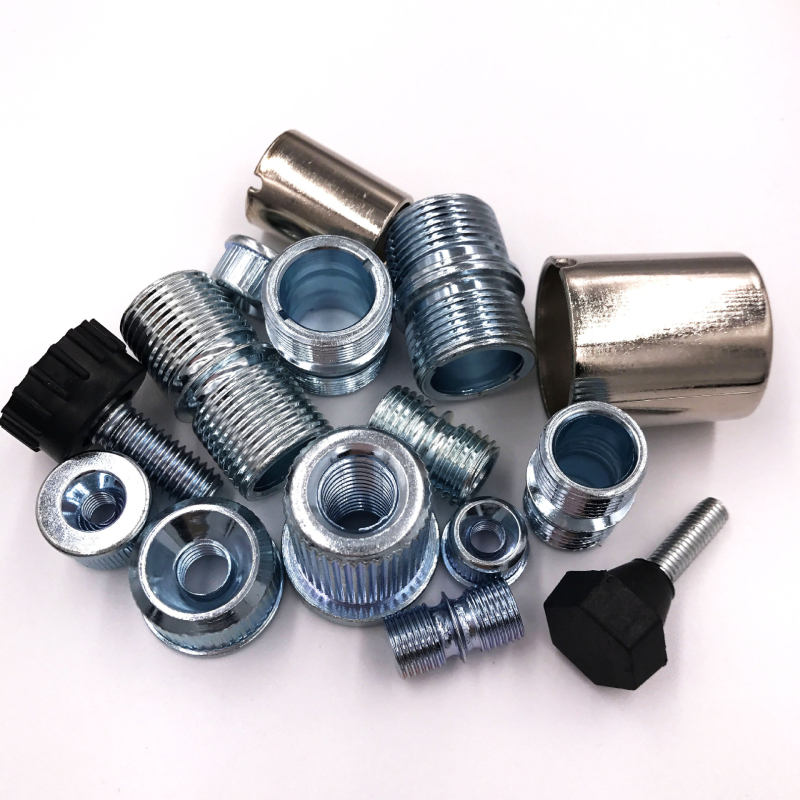 Raft de depozitare cu conectori de țeavă și șuruburi, galvanizat, rezistent la rugina, dimensiuni 19.0/19.1 × 0.8 × 1.0