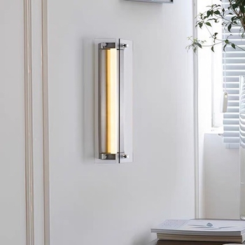 Talijanska minimalistička stenska lampa sa staklenim sjenilom za spavaću sobu i dnevni boravak