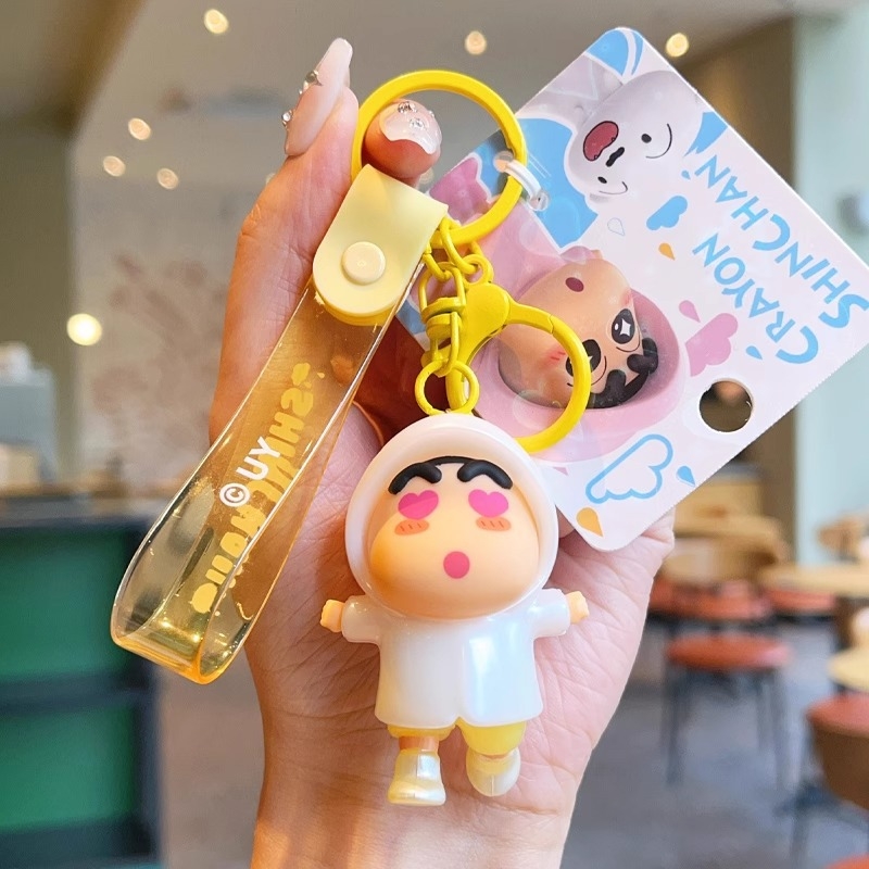 Nova licencirana Shin-chan serija: PVC figurica, privjesak za ključeve i privjesak za ruksak