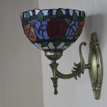 Zidna lampa u europskom retro stilu za spavaću sobu, dnevni boravak, bar, hodnik, prolaz, balkon i stubište