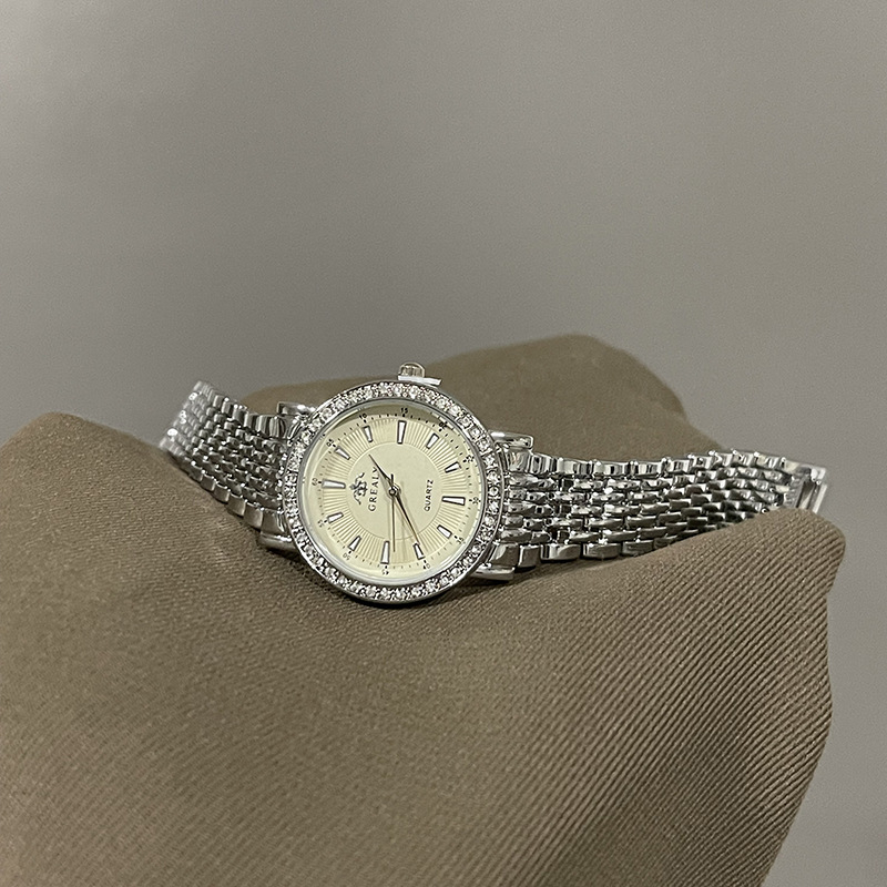 Novi kvarcni sat s čeličnim kaišem, lagani luksuz i elegancija, 40 mm brojčanik s kamenčićima