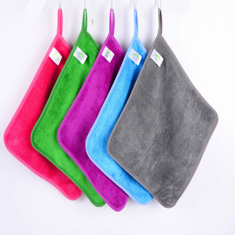Kuhinjska krpa od coral fleece mikrovlakana, dvostrano obrubljena, visoka apsorpcija, bez vlakana