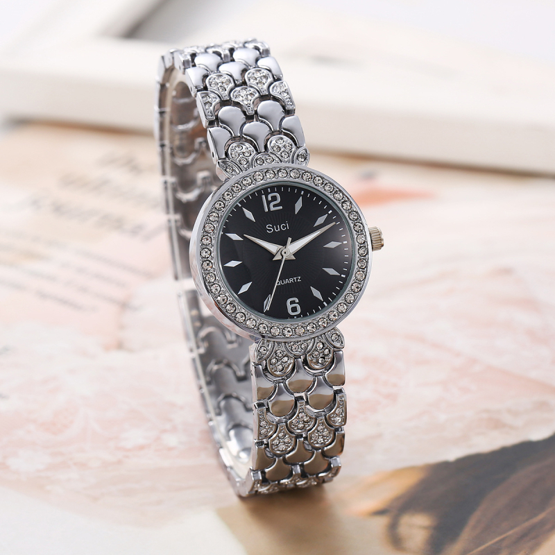Ženski kvarcni sat s dijamantnom narukvicom — minimalistički, elegantan svakodnevni braclet sat