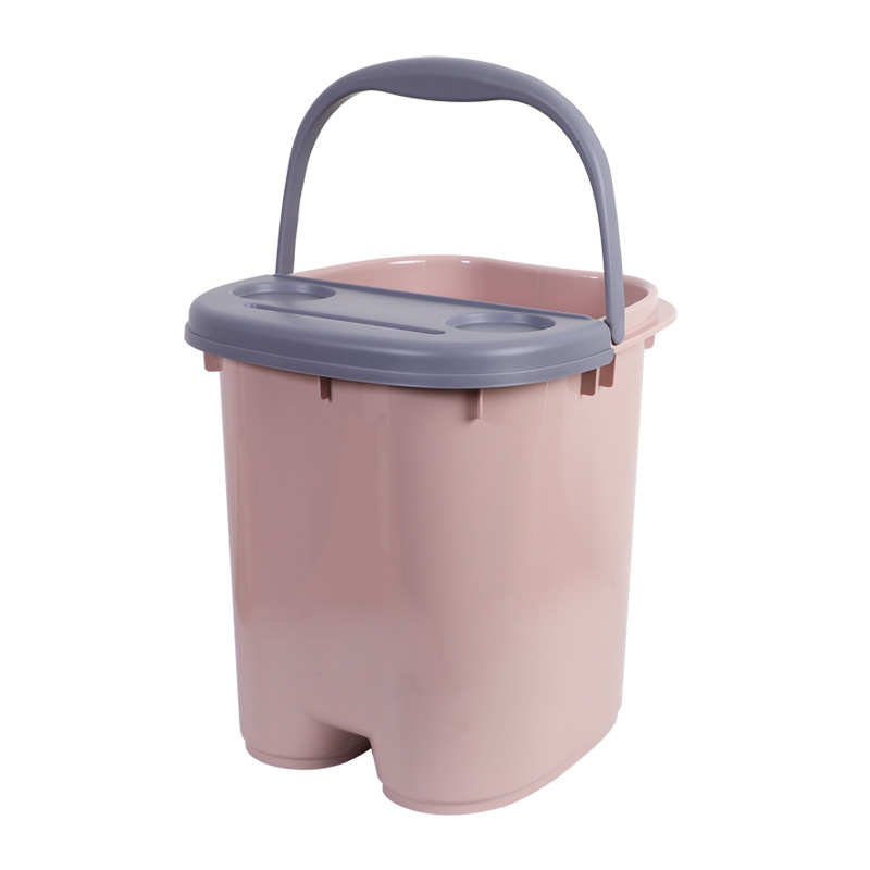 Găleată de picioare din plastic cu masaj pentru gambe – utilizare casnică