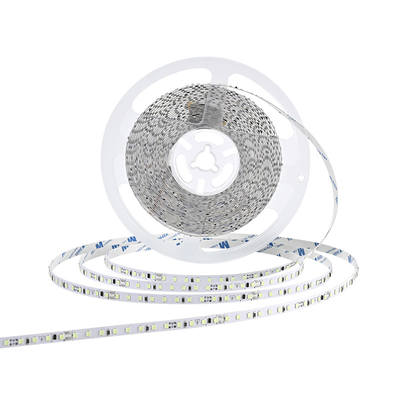 Prilagođena RGB LED traka za kućno unutarnje pozadinsko osvjetljenje, 10 m rola, 2835 SMD čipovi, CRI 90, daljinski upravljač