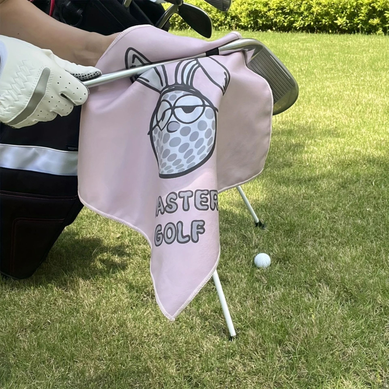 Golf ručnik s digitalno ispisanim logotipom i uzorkom; prilagodba dostupna