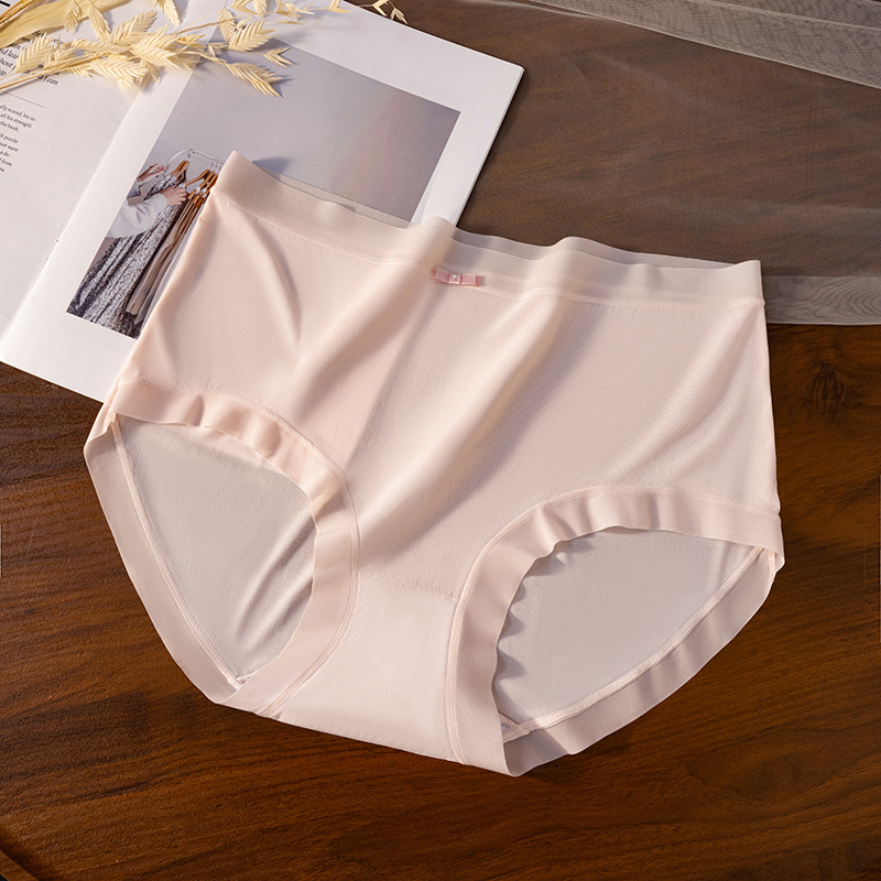 Plus veličina ženske gaćice sa srednjim pojasom, od ice silk materijala, lagane, prozračene, udobne, model 9500