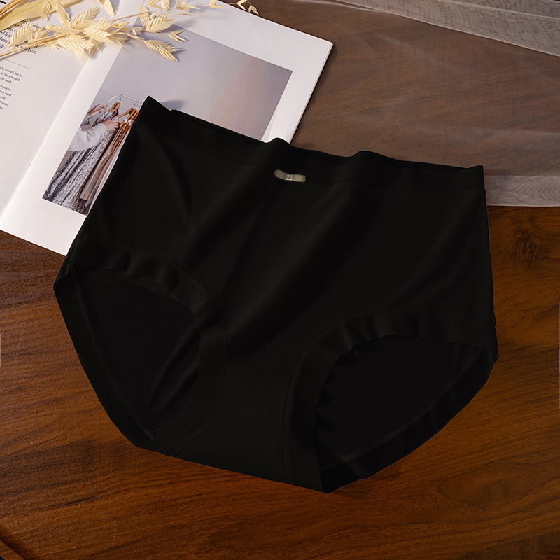 Plus veličina ženske gaćice sa srednjim pojasom, od ice silk materijala, lagane, prozračene, udobne, model 9500