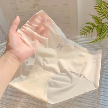 Ženske gaćice od ice silk s prozračnom pamukom u području prepona, srednje visine struka, udobne