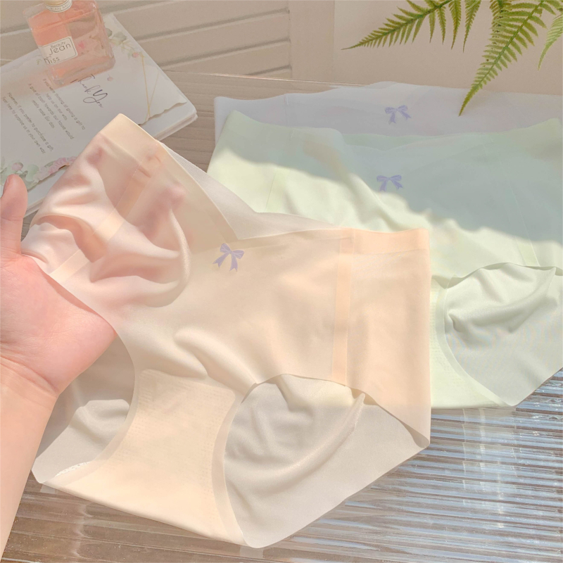 Ženske gaćice od ice silk s prozračnom pamukom u području prepona, srednje visine struka, udobne