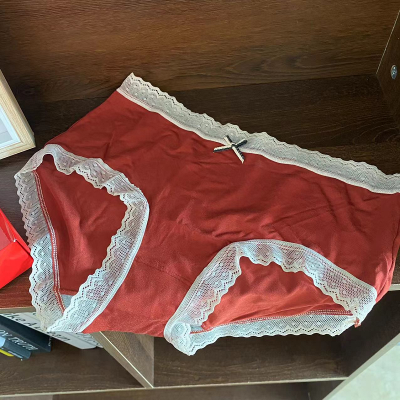 Crvene ženske gaćice od modalnog pamuka u kutiji za darove, prozračne i udobne, s srednjim strukom i pamukovom podstavom