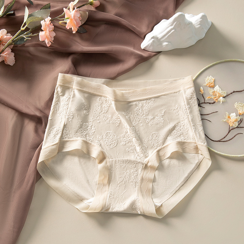 Čipkaste ženske gaćice, prozračne lagane, reljefni uzorak od ice silk, plus veličina, lagani ljetni model, antibakterijske, podstava od morušinog svile u preponama
