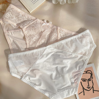 Ženske čipkaste gaćice s izrezom, mekani ice silk materijal, prozračne, tanke ljetne gaćice s pamukom