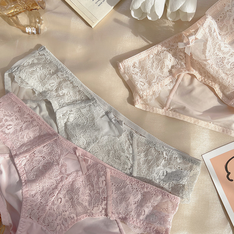 Ženske čipkaste gaćice s izrezom, mekani ice silk materijal, prozračne, tanke ljetne gaćice s pamukom