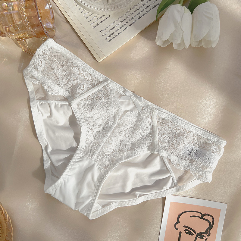 Ženske čipkaste gaćice s izrezom, mekani ice silk materijal, prozračne, tanke ljetne gaćice s pamukom