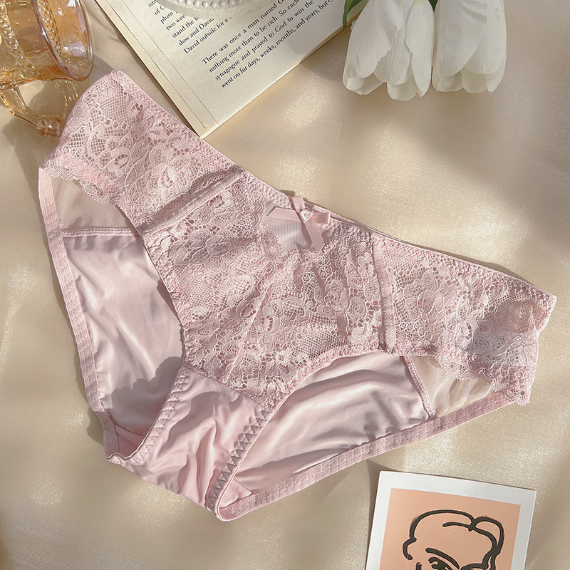 Ženske čipkaste gaćice s izrezom, mekani ice silk materijal, prozračne, tanke ljetne gaćice s pamukom