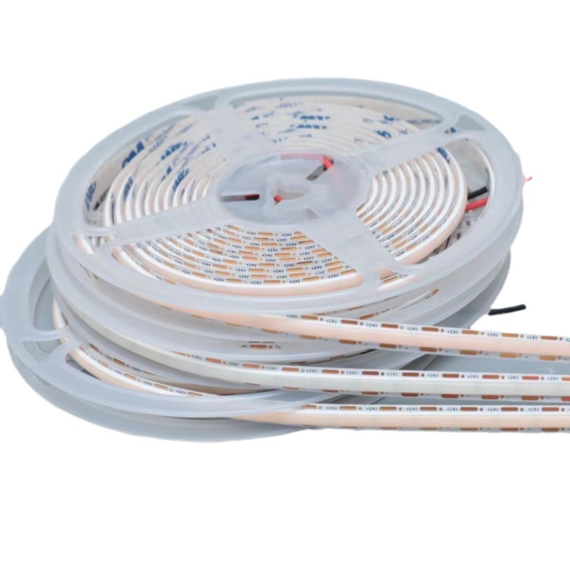 Self-adhesive LED traka 24V, niskonaponska, trobojna mijenjajuća, linearno ambijentalno osvjetljenje
