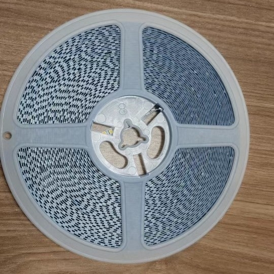 LED meko svjetlo s konstantnim tokom, trobojni i dvobojni čip, visoka svjetlina 2835, LED traka s 192 LED