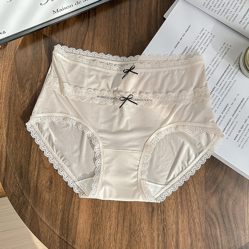 8408: Ultra tanke čipkaste Jacquard bikini gaćice s mašnicom, srednji pojas, prozračne, brzo-sušeće, antibakterijske.