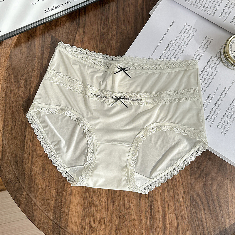8408: Ultra tanke čipkaste Jacquard bikini gaćice s mašnicom, srednji pojas, prozračne, brzo-sušeće, antibakterijske.