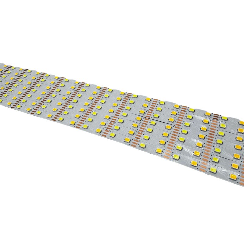 LED trak s tri boje temperature, ulaz 3V/5V/12V, inteligentno neprekidno dimiranje, samoljepljiva za strop dnevnog boravka